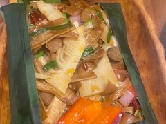 -雀舞云南菜(天津天河城购物中心店)