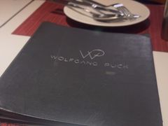 -WOLFGANG PUCK KITCHEN & BAR(迪士尼小镇店)
