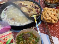 -赵美丽·重庆社区火锅·直营店(火车东站·中豪国际店)