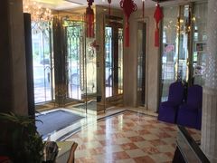 -小龙酒家(桂平路店)