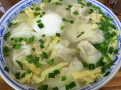 -胖子馄饨坊(天目大厦东南)