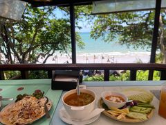 -卷心菜和避孕套餐厅(Pattaya)
