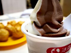 双色冰淇淋-冰岛茶餐厅(世茂店)