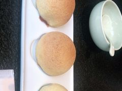 -蝴蝶里·粤菜·点心(滨江龙湖店)