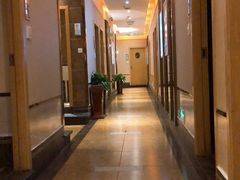 -金色印象·4K影院式足体养生(杨家坪西郊店)