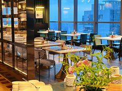 -云厨·高空西餐厅(成都瑯珀·凯悦臻选酒店)