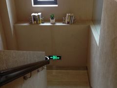 英迪格酒店总统别墅-转角楼梯-天津津利华酒店