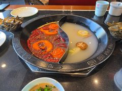 -重庆德庄火锅(体育中心店)