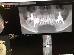 -维乐口腔(美维云门诊陆家嘴店)
