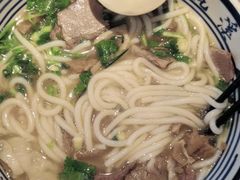 -鑫花溪牛肉米粉(景德路店)