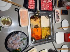 -海底捞火锅(公益西桥店)