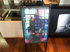 -奔驰上海利星(七宝店)