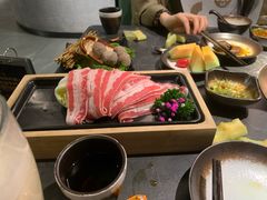 -湊湊火锅·茶憩(杭州湖滨银泰in77店)