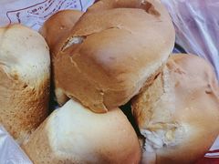 -白玉兰食品甜凤店(合生汇店)