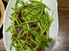 -黄泥岗·地道湖北菜(奥特莱斯店)