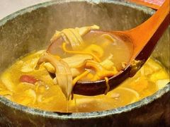 -芸山季·云南山珍菌火锅(人民广场来福士店)