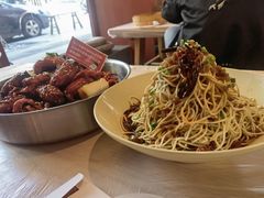 -靓靓蒸虾·头牌蒸虾(万松园玲珑店)