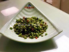 橄榄肉碎四季豆-阿政粤小馆(中央大街店)