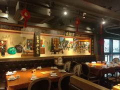 -唐伯虎新派湘菜馆(石夏时代广场店)
