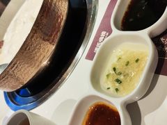 -洪氏嗨捞·广东猪肚鸡·椰子鸡火锅(西咸万象城店)
