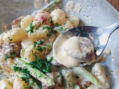 土豆团子配洋葱奶油-BOR Eatery(安福路店)