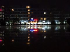 -上海南汇嘴大堤酒店