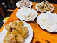 -木萨火锅(牡丹江路店)