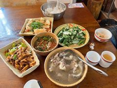 -汤锅大王(新平曹苏黄牛汤锅有限公司)