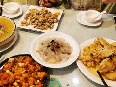 大拉皮-黄家饺子东北特色菜馆(湖滨商业街店)
