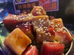日式汁烧骰子牛肉-柳飘飘亚洲烤肉集合店(太古里店)