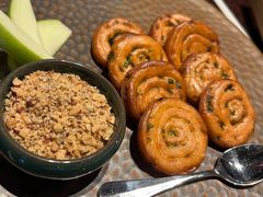 鸭肝酱伴葱油饼-杭州西子湖四季酒店·金沙厅