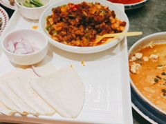 -宴语·新疆菜·大盘鸡·烤肉(北泉店)