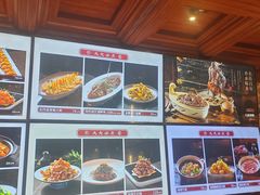 -八府香鸭·啫啫煲(华山路店)