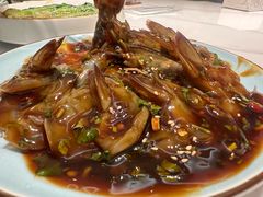 -嗨辣小聚·盘锦河蟹·海鲜烧烤龙虾(盘锦十年好店)