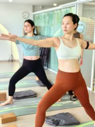 -爱尔乐美孕产瑜伽·普拉提