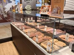 -Laderach 莱德拉(上海环贸iapm店)