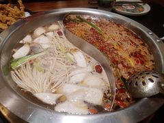 -沸炉重庆老火锅(军事博物馆店)