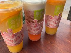 霸气芝士草莓-奈雪的茶(湖滨银泰in77C区PRO店)