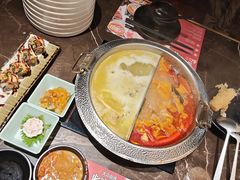 -一绪に和牛寿喜烧(罗湖益田假日店)