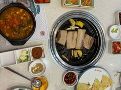 -韩香福烤肉庄园(荣成店)