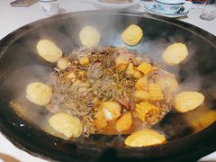 豆角土豆炖排骨-妈妈家铁锅炖(景诚园综合楼店)