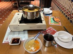 -肥仔文澳门猪骨煲(南京西路店)