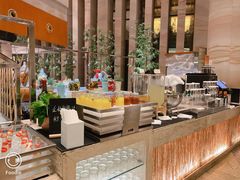 -松山湖凯悦酒店·Café自助餐厅·周末火舞秀表演