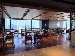 -上海龙之梦万丽酒店