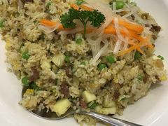 -佰搭果·广式茶餐厅(西华路店)