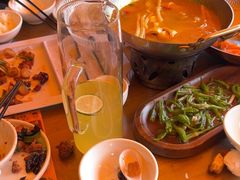 -隔壁老王·家常云南菜(花巷店)