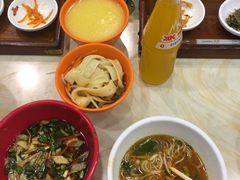 -乡党臊子面(丰庆公园店)