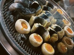 -围炉肉舍•炭烤活鳗•丹东海鲜烤肉(步行街店)