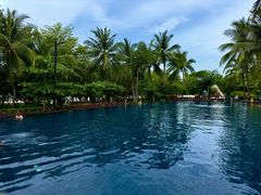 -三亚湾海居铂尔曼度假酒店