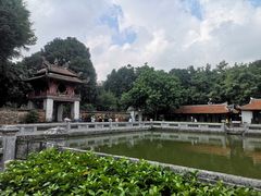 -河内西湖莲花自助餐厅